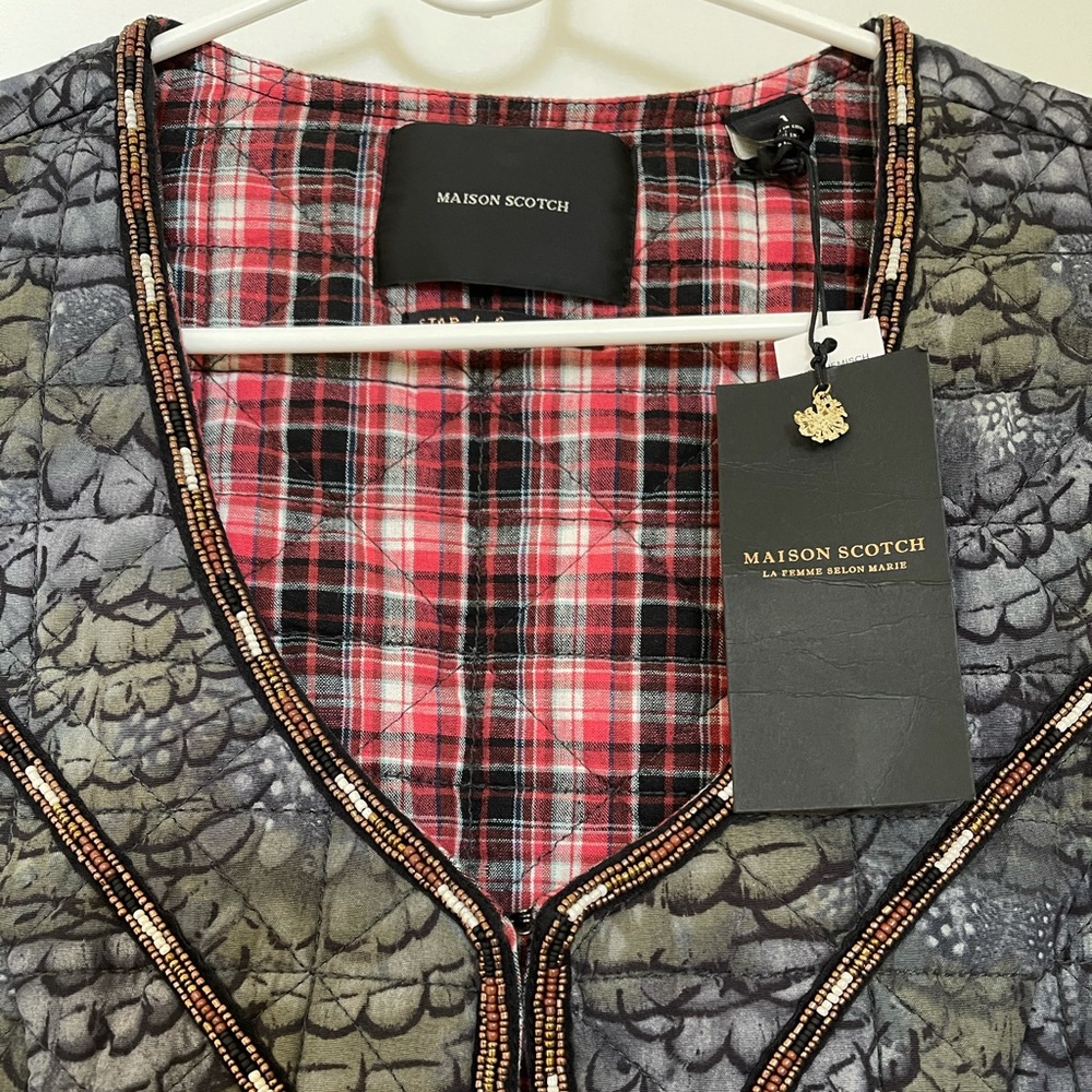 Scotch and Soda Quilted Blazer with Beaded details - Picture 6 of 13